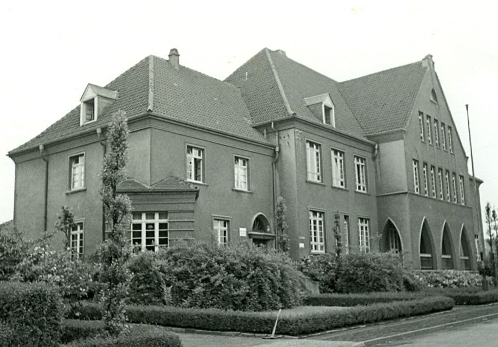 0036-01-076 Alt-Bochum Schule Hegelstr, Gerthe, 1937