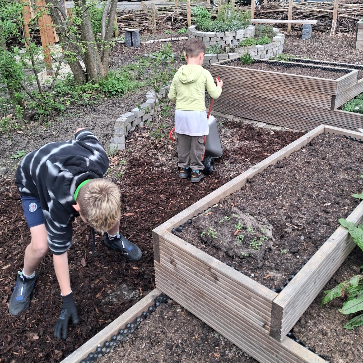 2026_04_UrbanGardening5